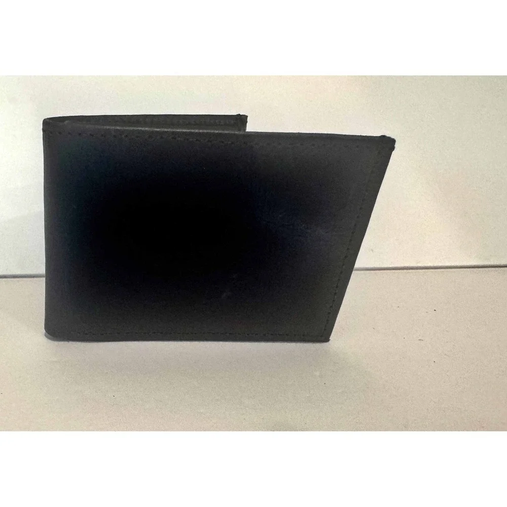 NWT Artisan Handmade Mens Bifold Genuine Leather Wallet Black
